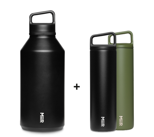 64oz-wm-bottle-2x-20oz-wm-bottles-z8 64oz-bundle-02_1_18b15d87-3696-46e8-b17a-5e1130138654.png