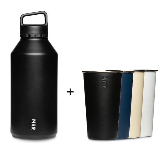 64oz-wm-bottle-4x-pint-cups-t7 64oz-bundle-04.png