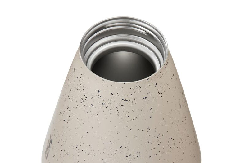 new-standard-carafe-t7 WebPDP-33oz_New_Standard_Carafe_Desert_Tan_Speckle_Studio__CAR1SVOS224_45_Top_Off.jpg
