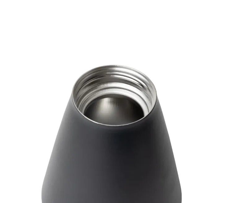 new-standard-carafe-t7 WebPDP-Carafe_Black_Studio_0722_45_Deg_Top_Off__CAR1SVOS002.jpg