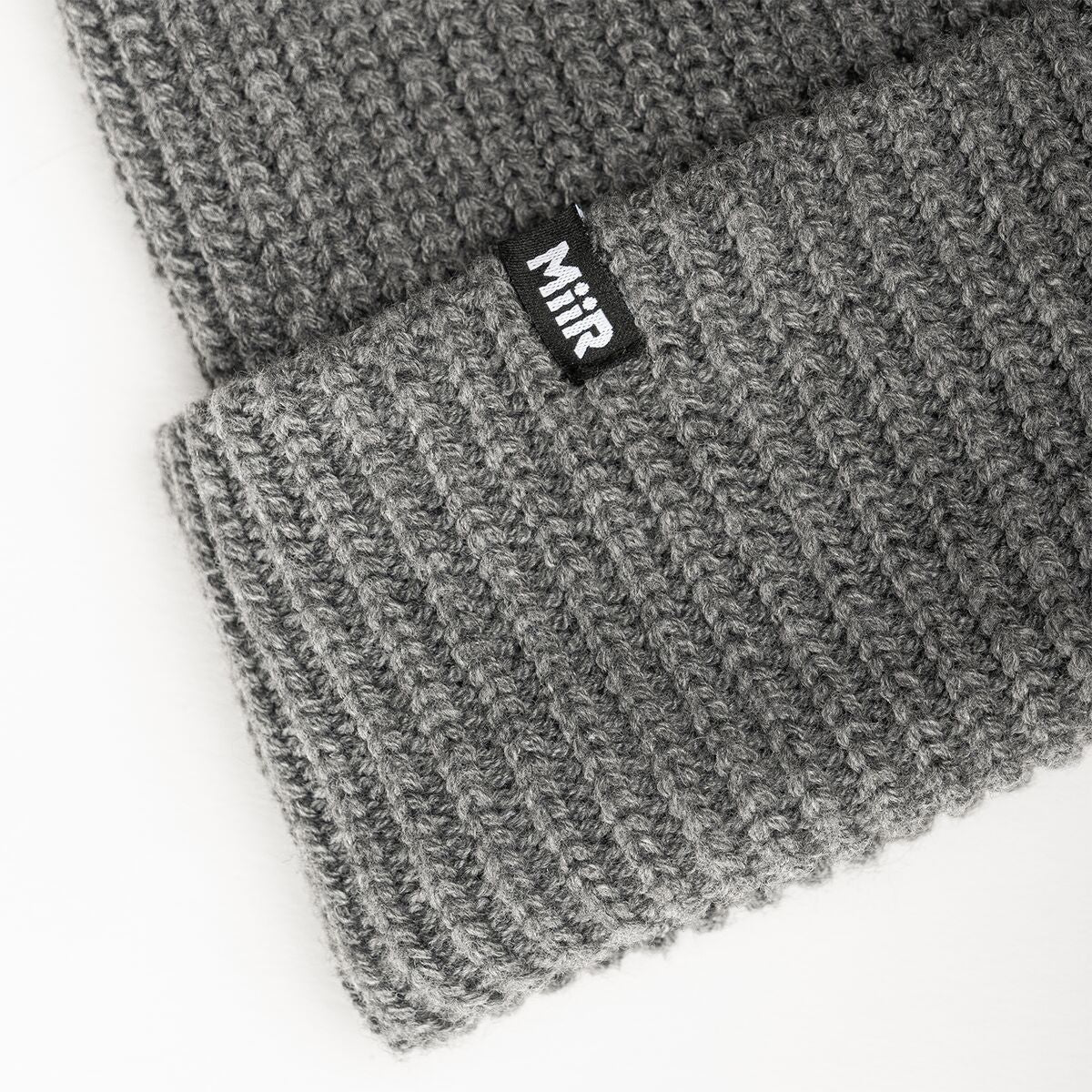 recycled-poly-rib-beanie-b0 WebPDP-RecycledPolyRibBeanie_Studio_TagDetail_GrayHeather__BNE002202OS.jpg