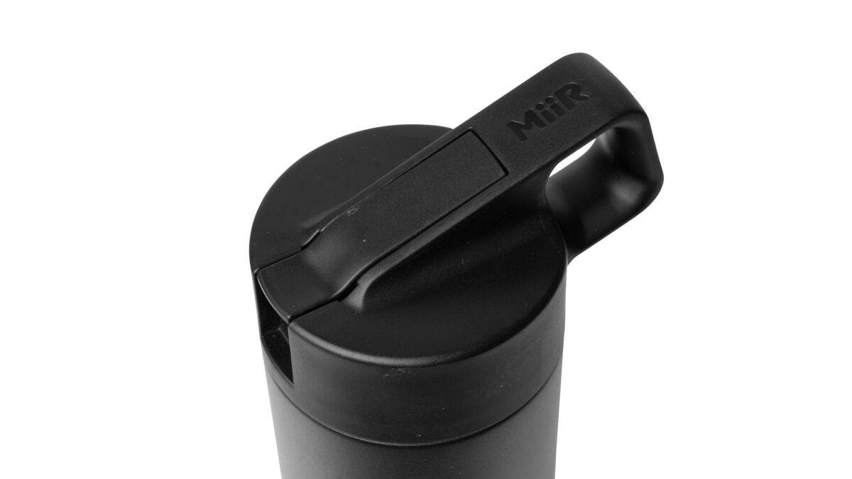straw-bottle-k6 WebPDP-Straw_Lid_2_Black_Studio_0221_45deg_Closed__WMB1SL20002.jpg