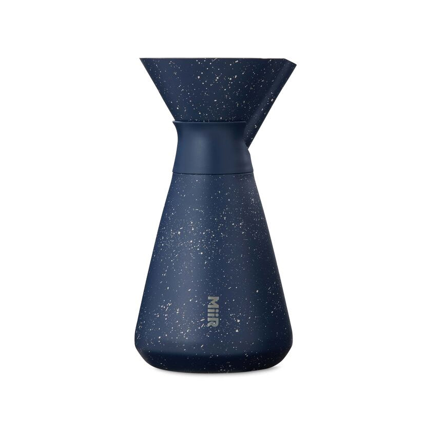 new-standard-carafe-t7 Web_PDP-33oz_New_Standard_Carafe_Tidal_Blue_Speckle_Studio_CAR1SVOS225__Front.jpg