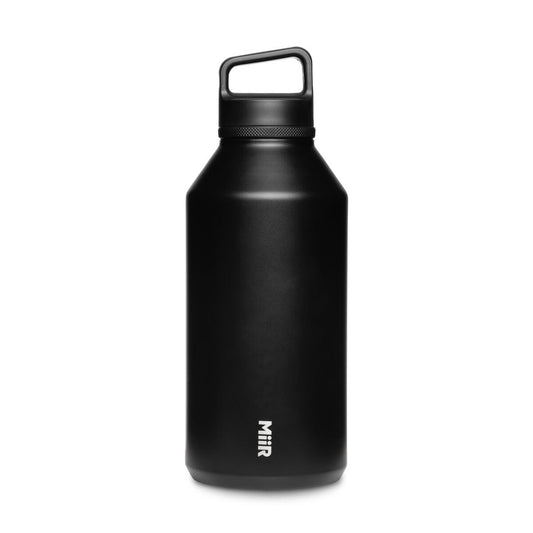 64oz-wide-mouth-bottle-a5 Web_PDP-64oz_Wide_Mouth_Bottle_Black_WMB2SV64002_2XStudio_Front_Lid_On_1.jpg