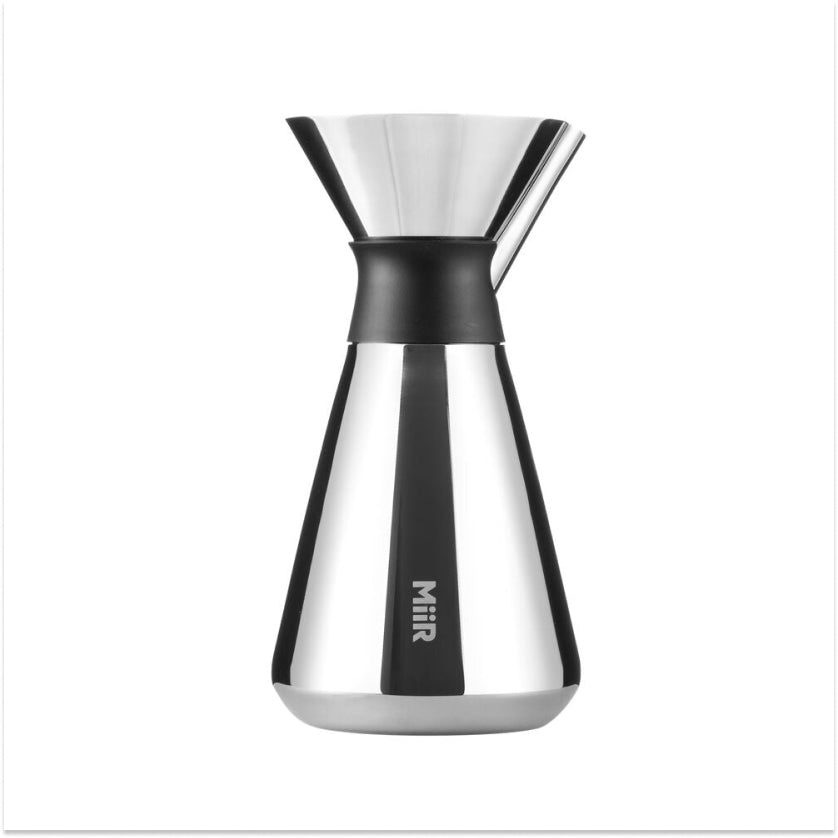 new-standard-carafe-t7 Web_PDP-Polished_Stainless_Carafe_33oz_SS_Studio_X2_07182024_Front_CAR1SVOS005_1.jpg
